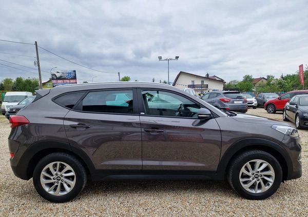 Hyundai Tucson cena 82900 przebieg: 98000, rok produkcji 2019 z Jasień małe 742